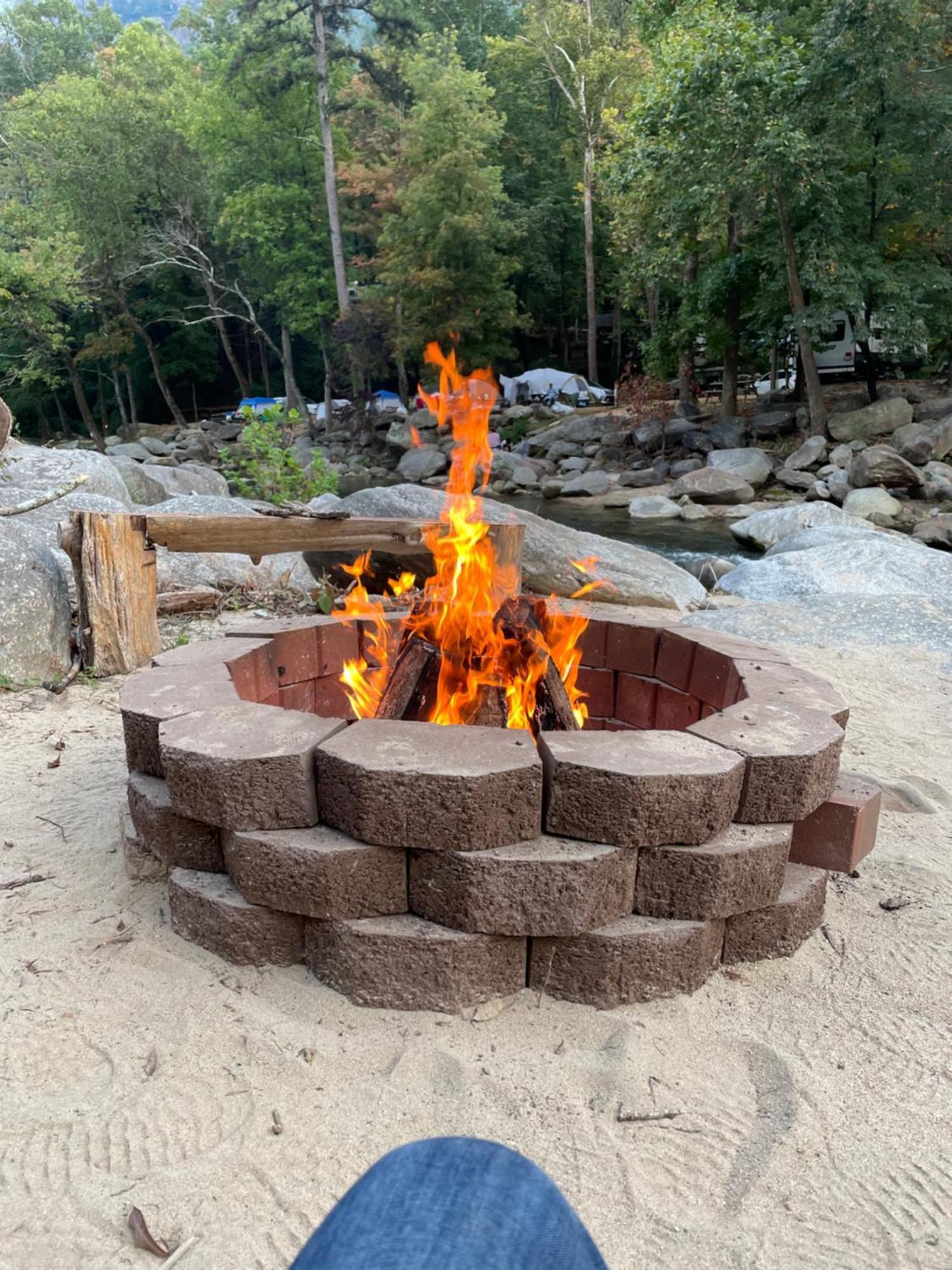 The Evening Shade River Lodge And Cabins Chimney Rock Exterior foto